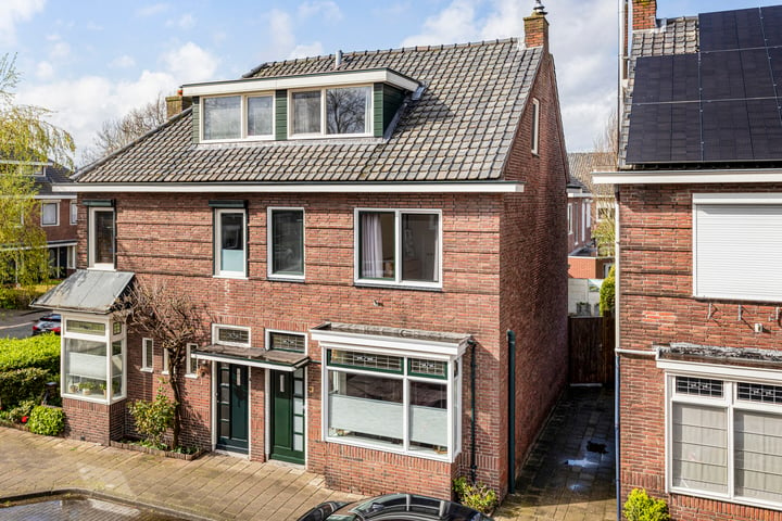 View photo 27 of Cornelis Speelmanstraat 3