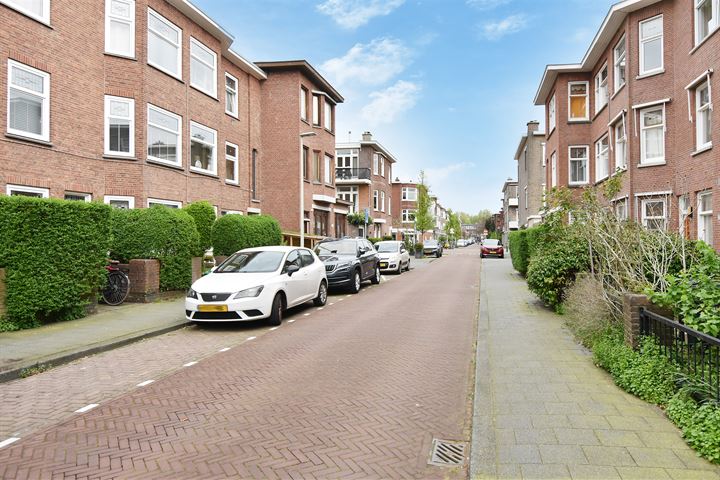 Bekijk foto 36 van Van Lansbergestraat 66