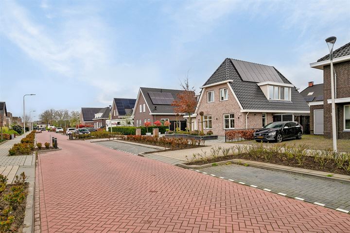 Bekijk foto 72 van Oostgroeneweg 9