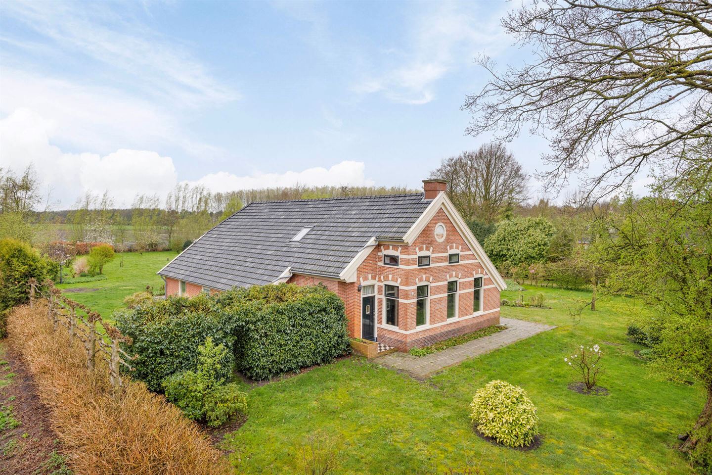 Huis Verkocht: Ruiten A Kanaal West 22 9566 TL Veelerveen [funda]