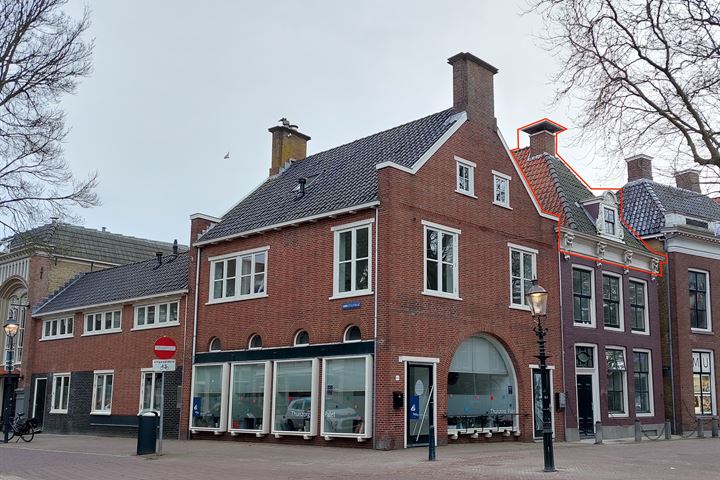 View photo 1 of Voorstraat 60-C