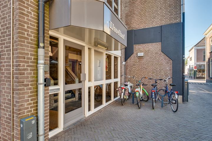 Bekijk foto 2 van Walstraat 38