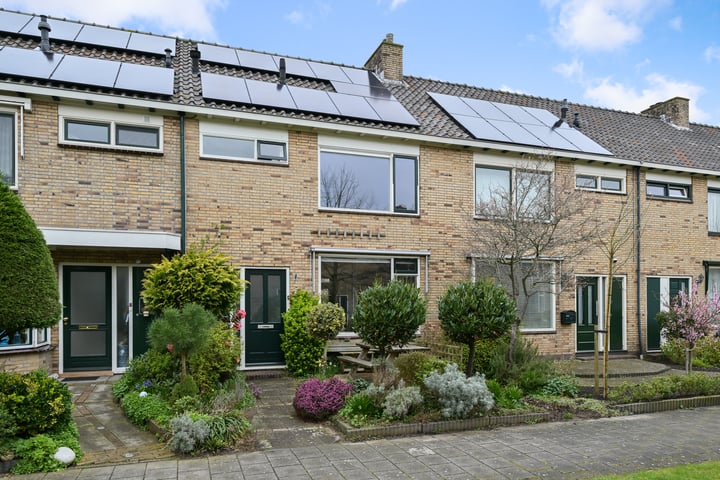 Bekijk foto 32 van Kemphaanstraat 53