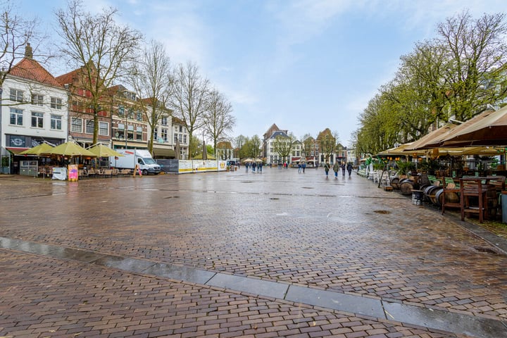 Bekijk foto 41 van Menstraat 8