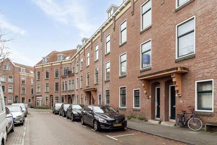 Bekijk foto 5 van Aagje Dekenstraat 31