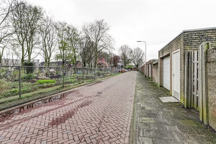 Bekijk foto 25 van Akkerstraat 117