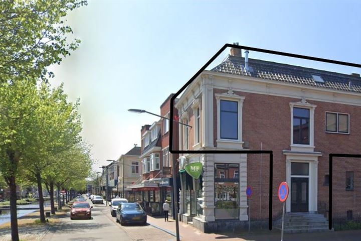 Bekijk foto 1 van Beneden Oosterdiep 9-A