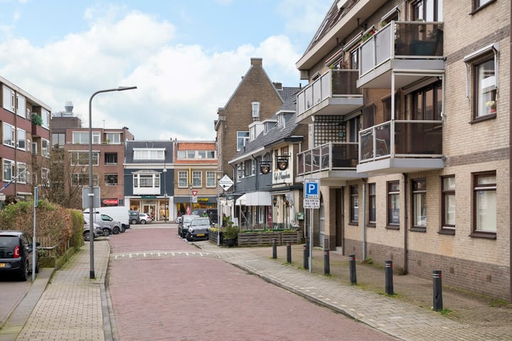 Bekijk foto 2 van Oranjestraat 3-B