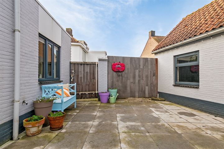 Bekijk foto 42 van Jan Maurits van Nassaustraat 1