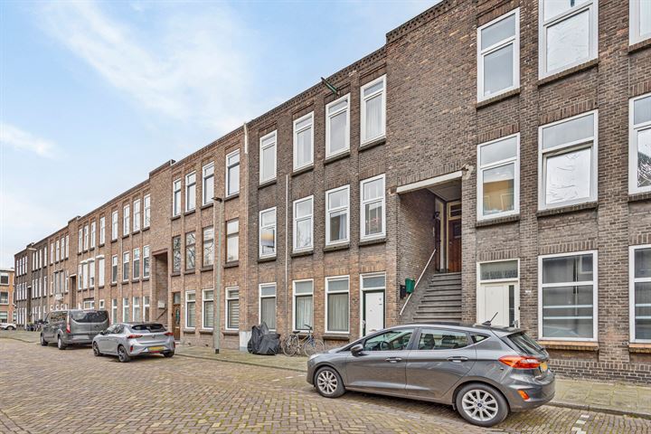 Bekijk foto 20 van Nicolaas Beetsstraat 39