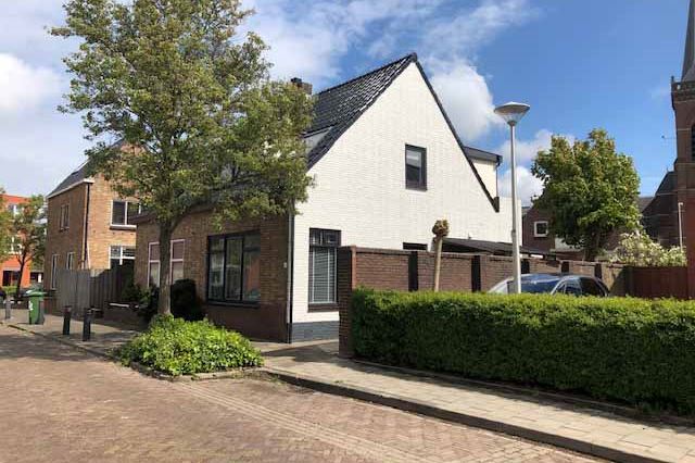 Bekijk foto 1 van Pastoor Vinkesteynstraat 5