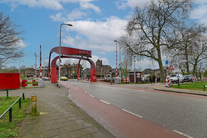 Bekijk foto 48 van Loevenhoutsedijk 343