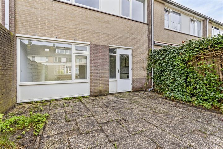 View photo 23 of Rousseaustraat 19