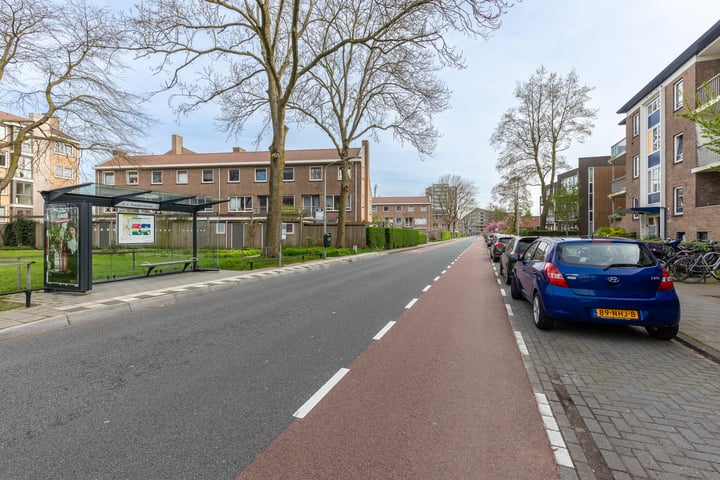 Bekijk foto 36 van P.C. Boutensstraat 19