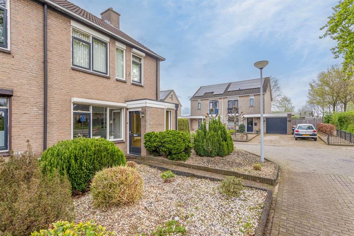 Bekijk foto 40 van Broekhuizen 23