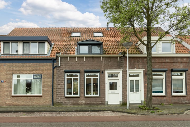 Bekijk foto 1 van Wouwsestraat 13