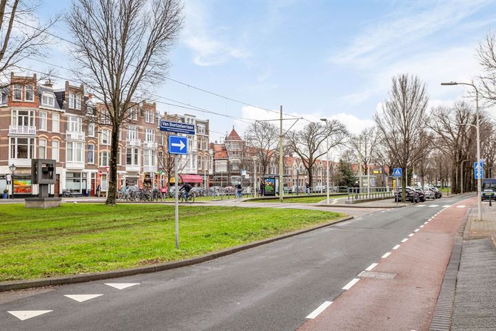 Bekijk foto 31 van Van Lumeystraat 47