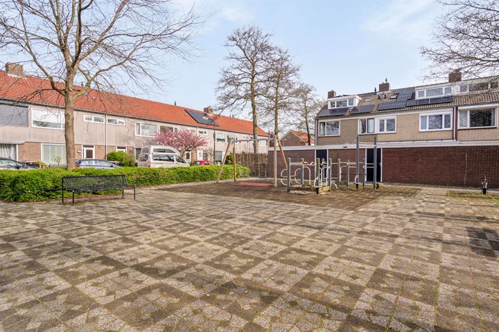 View photo 38 of Reggestraat 33