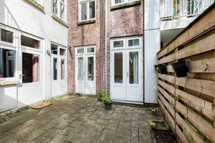 Bekijk foto 4 van Sumatrastraat 212-H