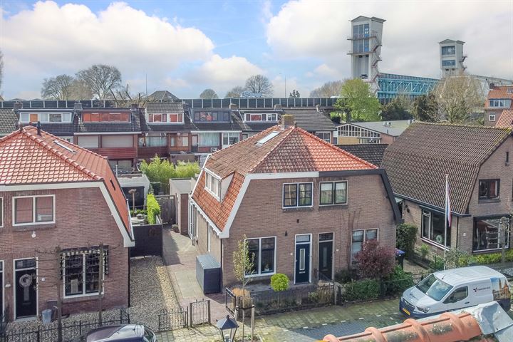 View photo 37 of Steenbakkersstraat 14