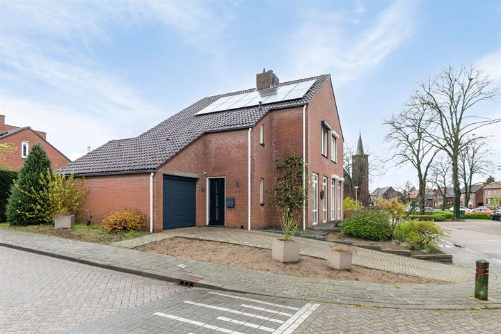 Bekijk foto 32 van Rector Hendrixstraat 33