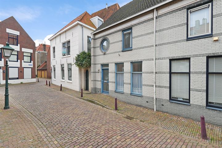 Bekijk foto 22 van Schuitvlotstraat 9