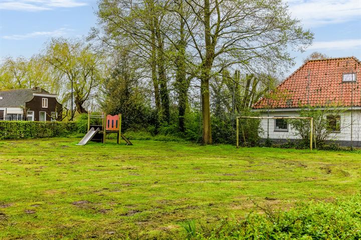 Bekijk foto 49 van Schoolstraat 8