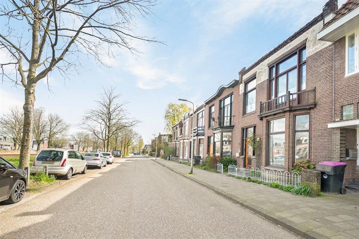 Bekijk foto 38 van Spoorstraat 16