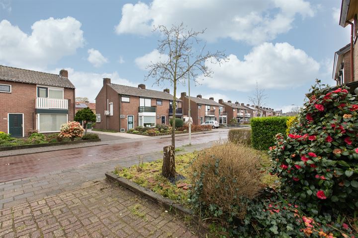 Bekijk foto 50 van Kerkeveldstraat 19