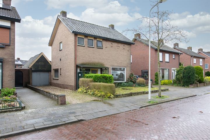 Bekijk foto 51 van Kerkeveldstraat 19