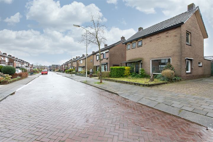 Bekijk foto 53 van Kerkeveldstraat 19