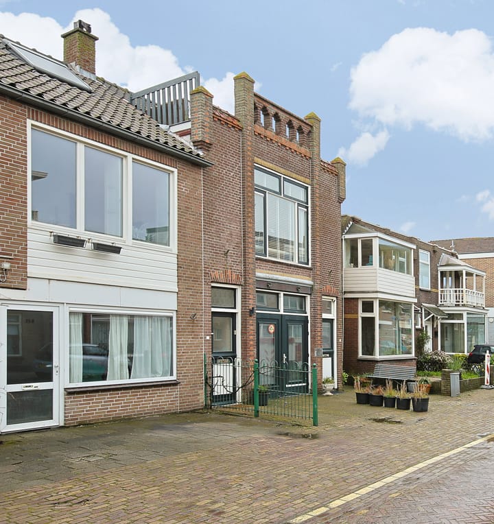 Foto 2 van Voorstraat 15-A