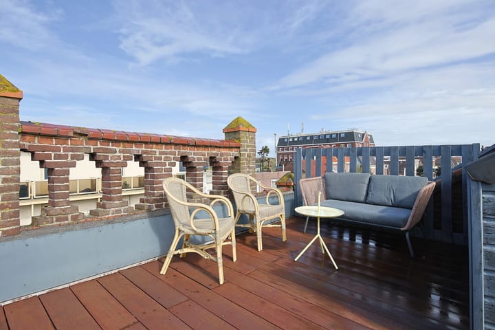 Photo 24 of Voorstraat 15-A