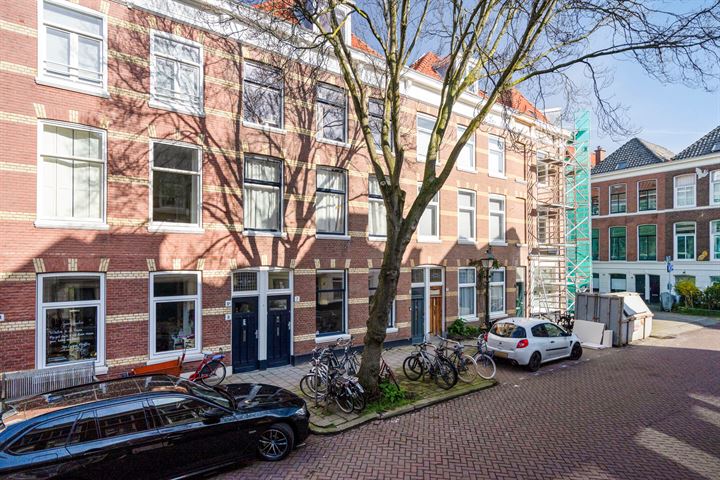 View photo 22 of Prins Hendrikstraat 7