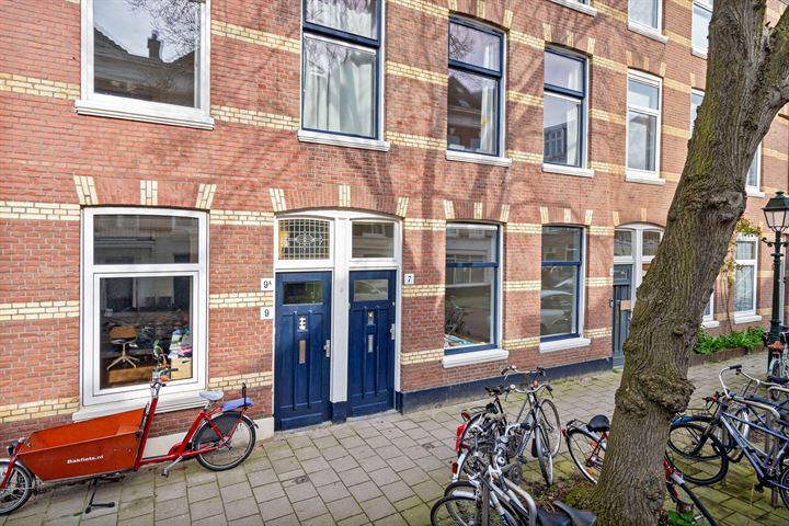 View photo 25 of Prins Hendrikstraat 7