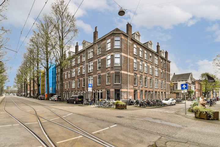 Bekijk foto 13 van Czaar Peterstraat 136-1