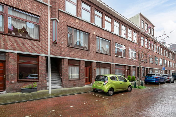 Bekijk foto 1 van Zwetstraat 43