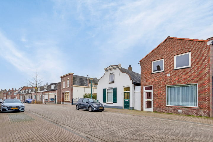 Bekijk foto 34 van Roestenbergstraat 55