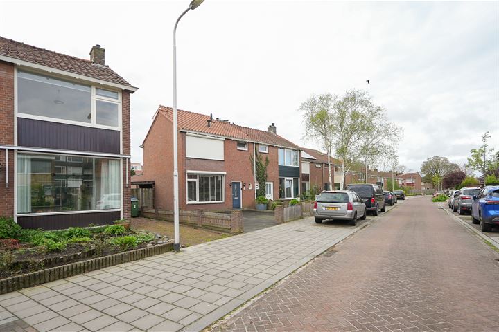 Bekijk foto 39 van Jasmijnstraat 3