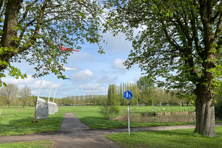 Foto 28 van Pettelaarseweg 247