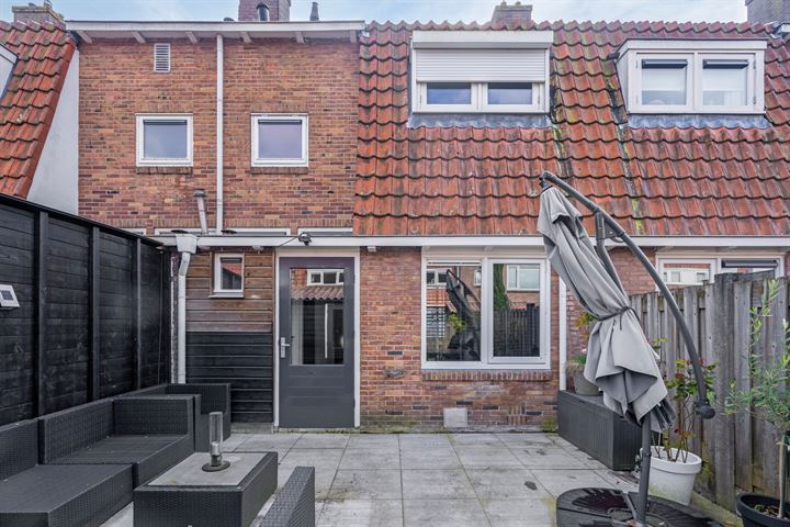 Bekijk foto 32 van Anemonestraat 16