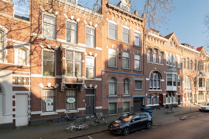 View photo 13 of Mathenesserlaan 181-B