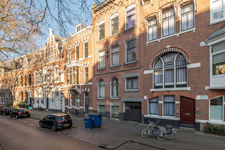 View photo 20 of Mathenesserlaan 181-B