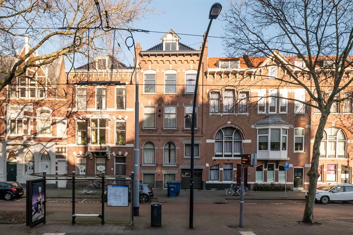 View photo 22 of Mathenesserlaan 181-B