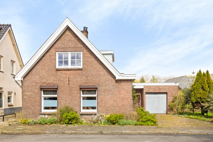 Bekijk foto 2 van Lakenstraat 90