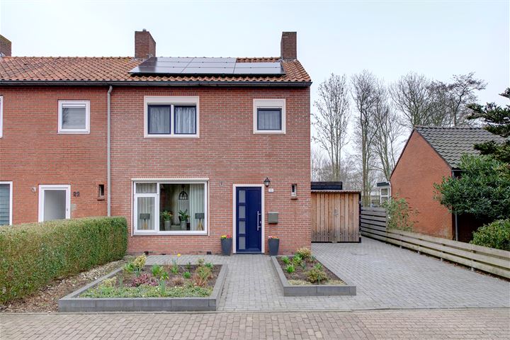 Bekijk foto 3 van Ds.B.J.Aderstraat 20