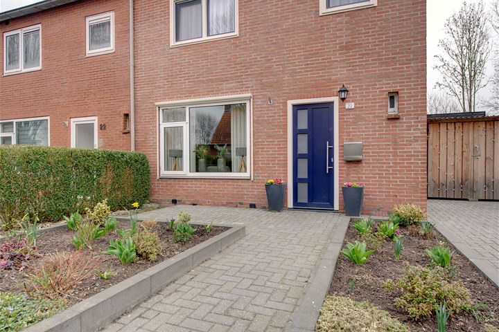 View photo 27 of Ds.B.J.Aderstraat 20