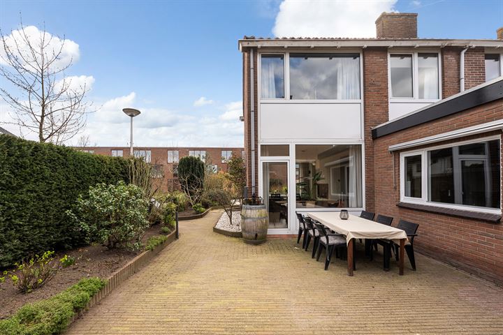 Bekijk foto 36 van Rameaustraat 11