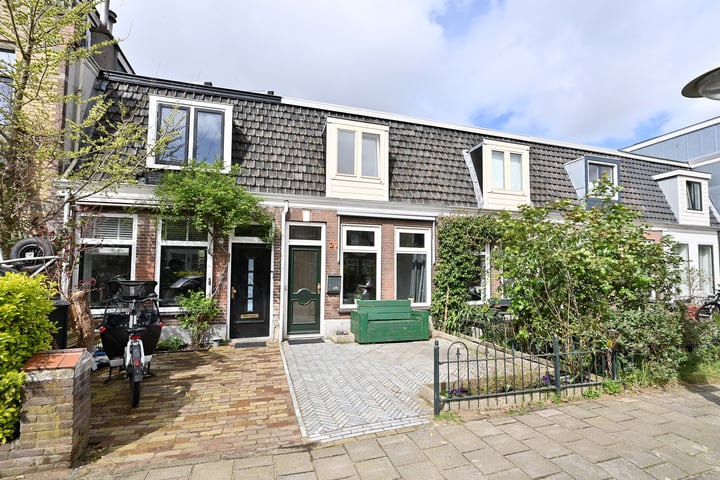 Bekijk foto 1 van Fahrenheitstraat 21