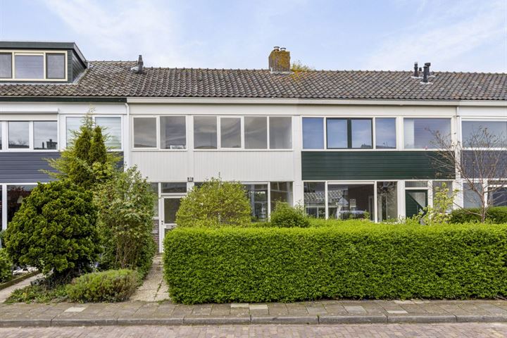 Bekijk foto 1 van Graaf Florisstraat 14